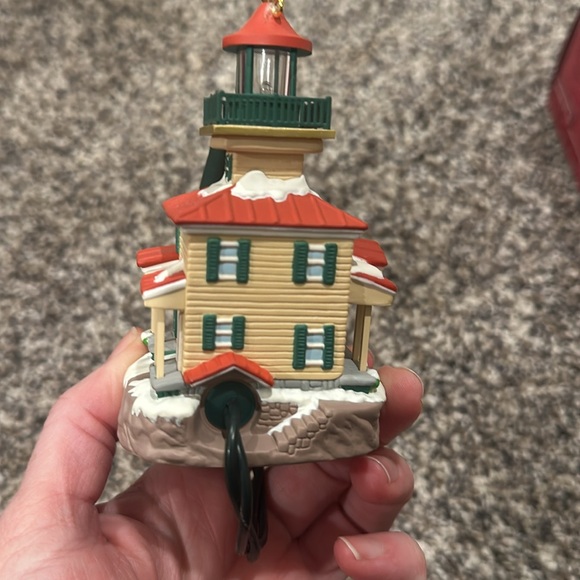 Hallmark Lighthouse Greetings ornament
 - Picture 4 of 4
